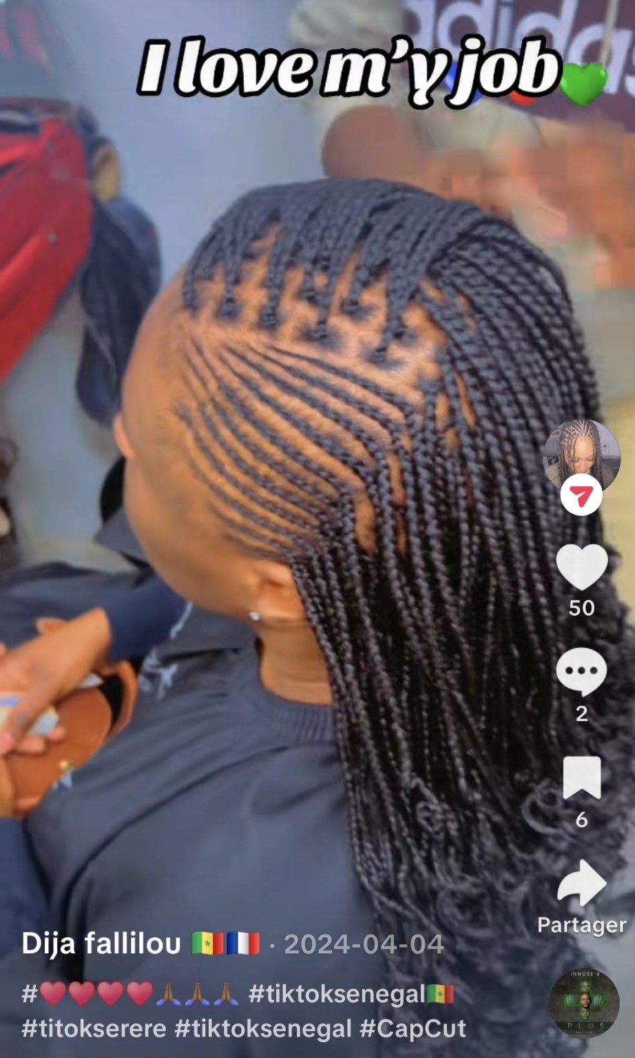 Tresses fines avec motif géométrique